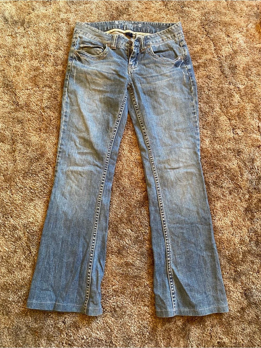 Amethyst Jeans Women's Light wash Blue Wide Leg Jeans Y2K Flare